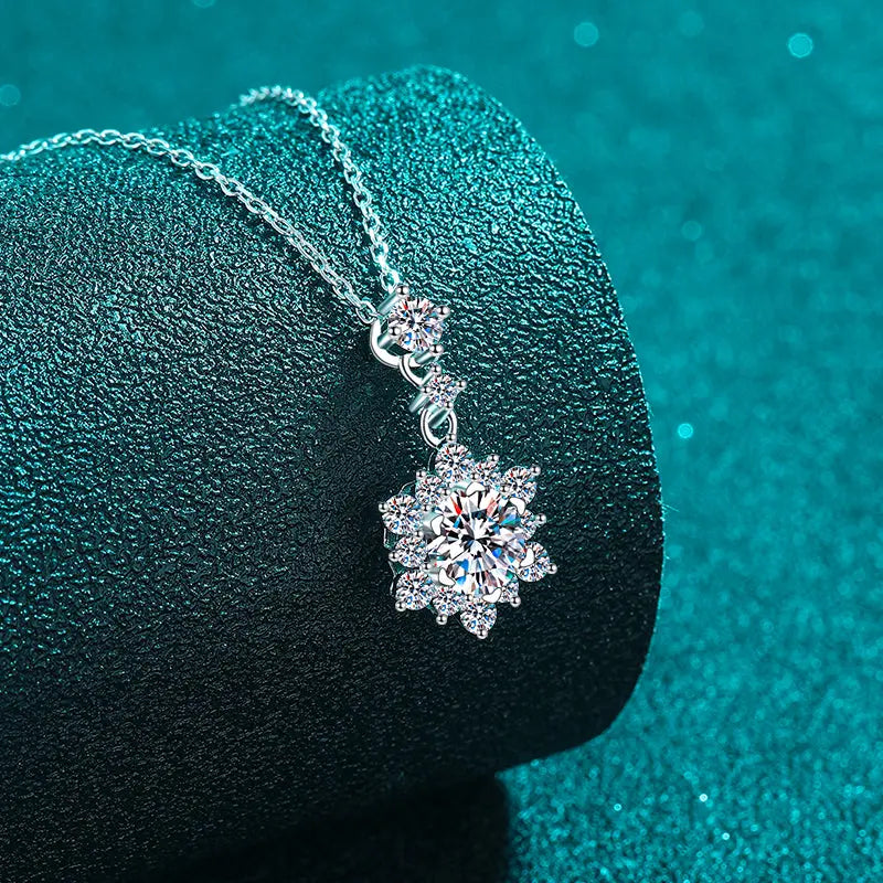 1 Carat Moissanite Zircon 925 Sterling Silver Necklace Trendsi