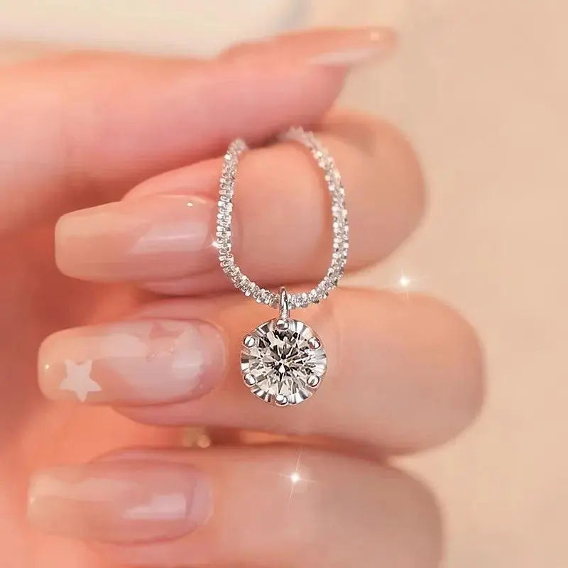 1 to 2 carats of extremely brilliant diamond moissanite pendant TETAEA