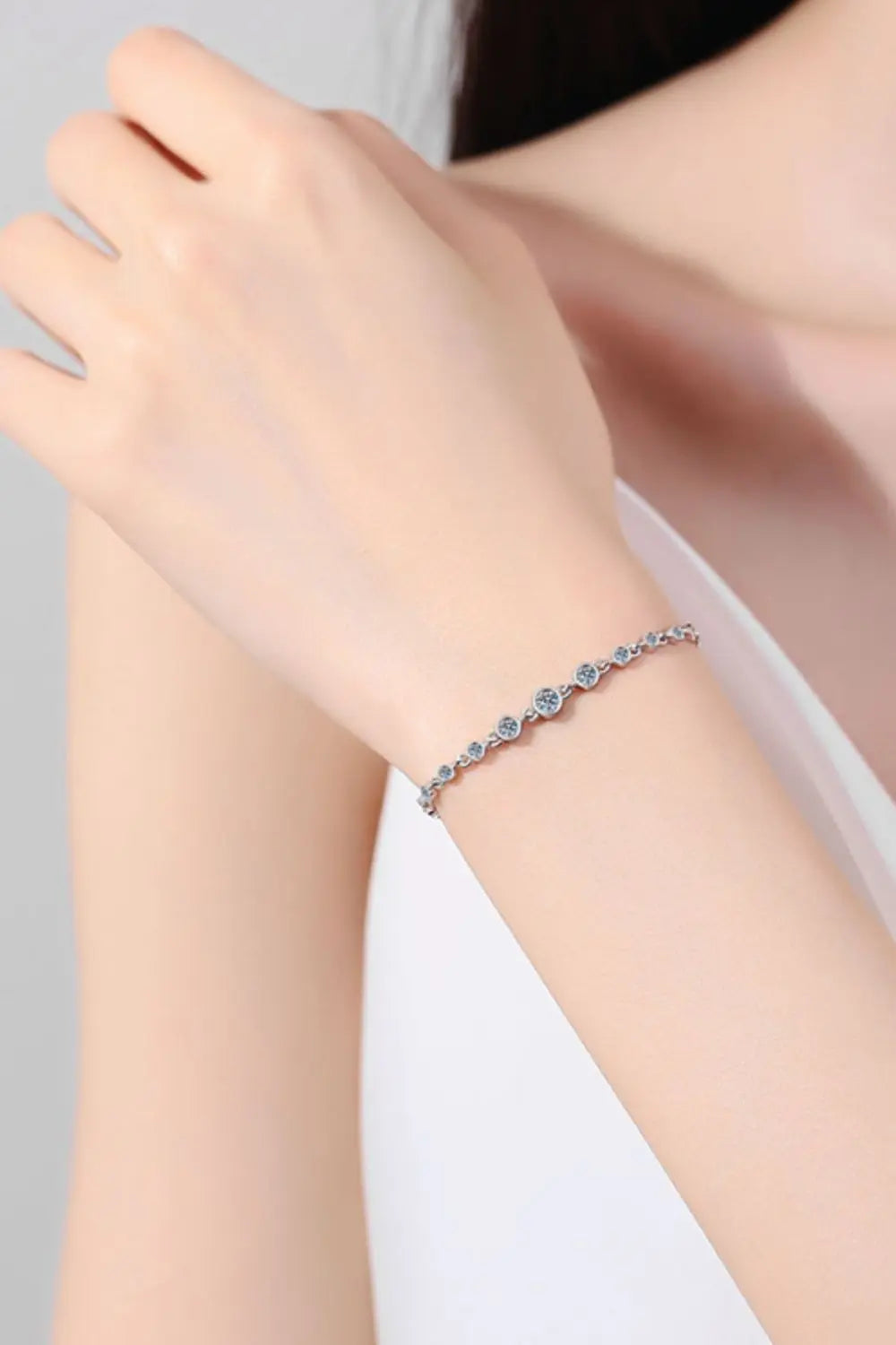 925 Sterling Silver Inlaid Moissanite Bracelet Trendsi