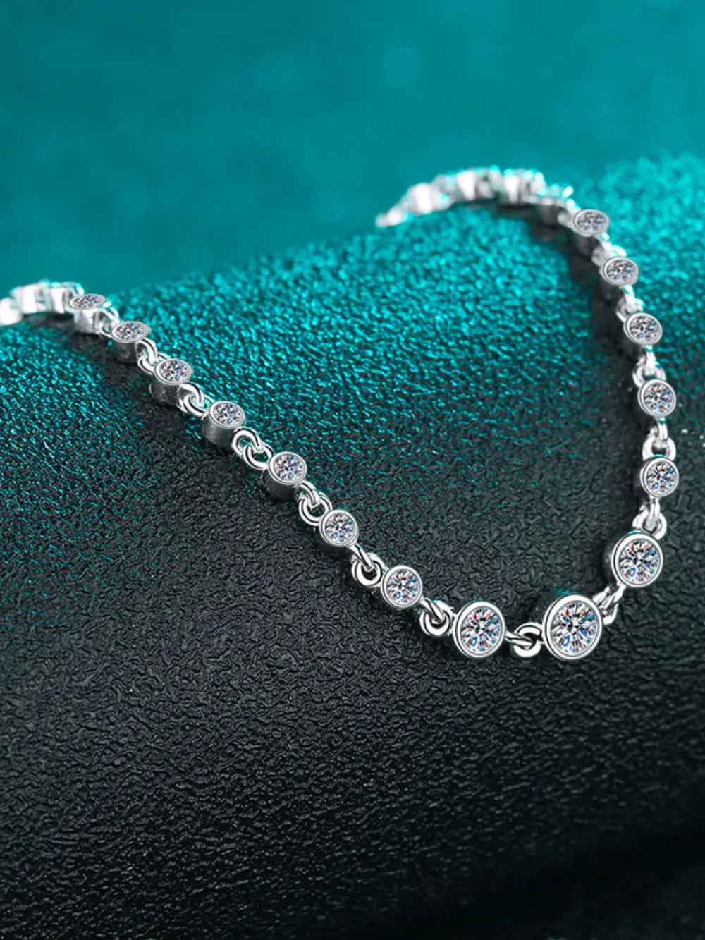 925 Sterling Silver Inlaid Moissanite Bracelet Trendsi