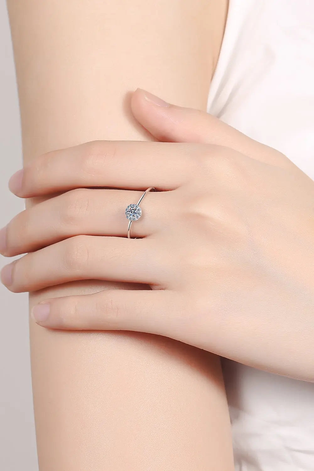 925 Sterling Silver Moissanite Ring Trendsi
