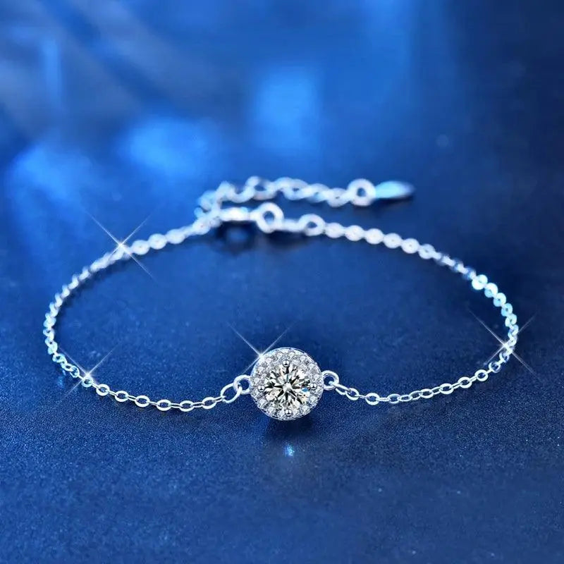 925 Sterling Silver Slim Bracelet with 0.5 Moissanite Stone TETAEA