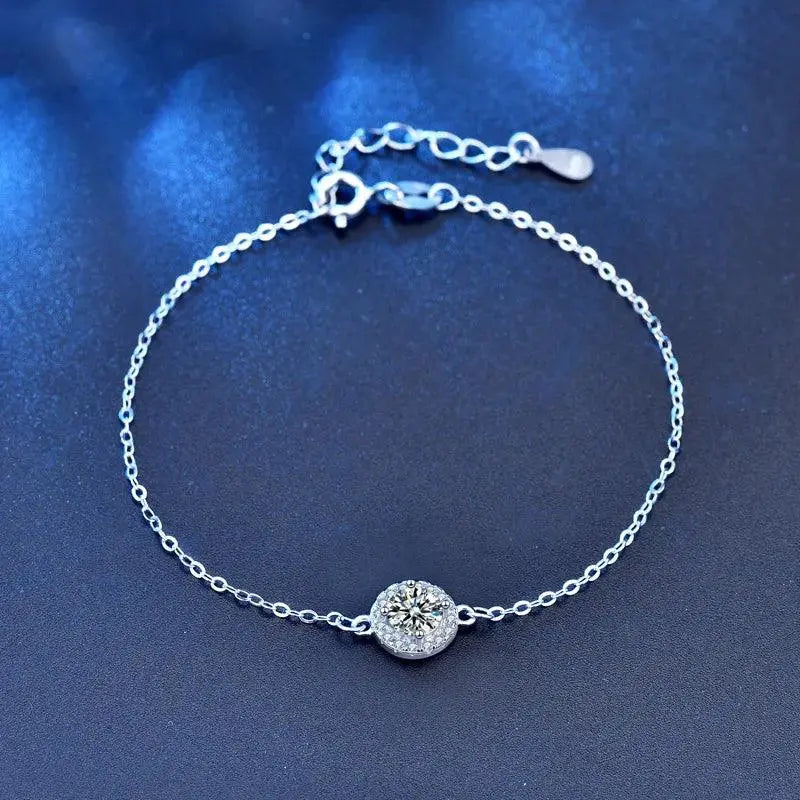 925 Sterling Silver Slim Bracelet with 0.5 Moissanite Stone TETAEA