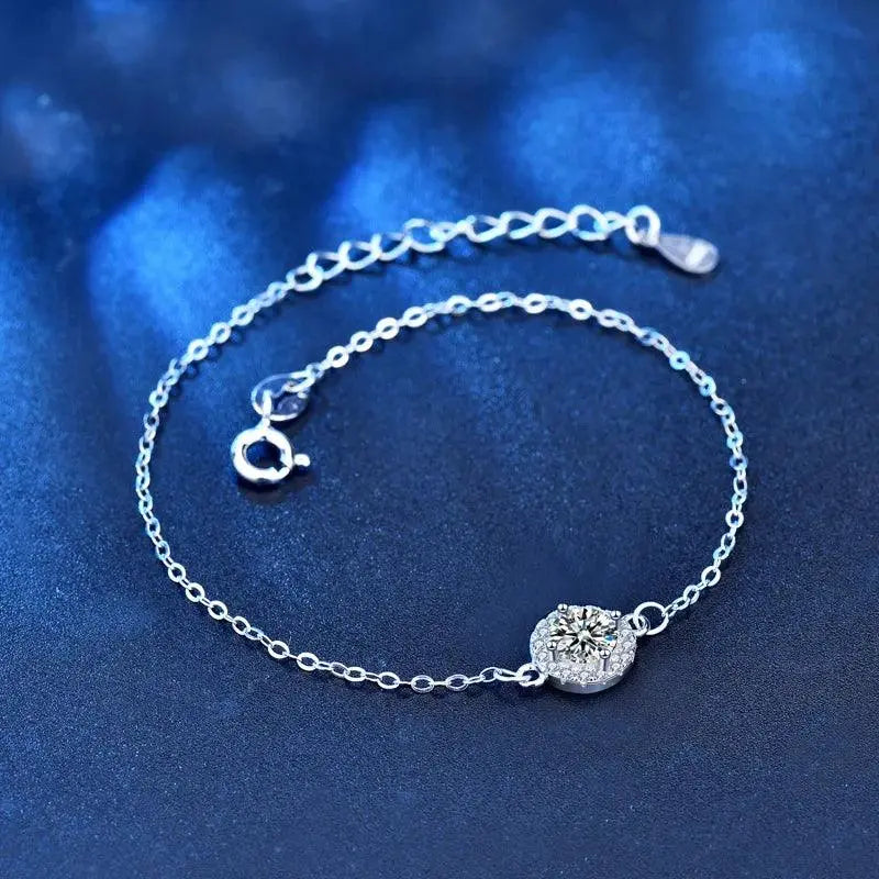 925 Sterling Silver Slim Bracelet with 0.5 Moissanite Stone TETAEA