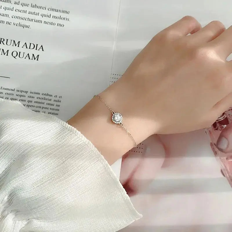 925 Sterling Silver Slim Bracelet with 0.5 Moissanite Stone TETAEA