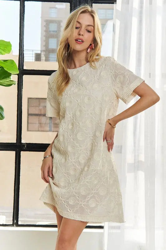 ADORA Applique Round Neck Short Sleeve Shift Dress Trendsi