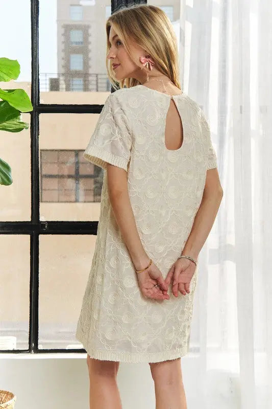 ADORA Applique Round Neck Short Sleeve Shift Dress Trendsi
