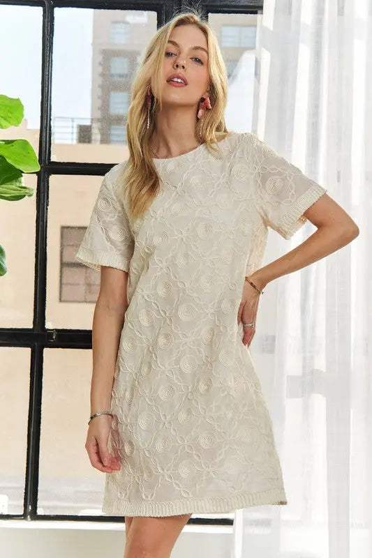 ADORA Applique Round Neck Short Sleeve Shift Dress Trendsi