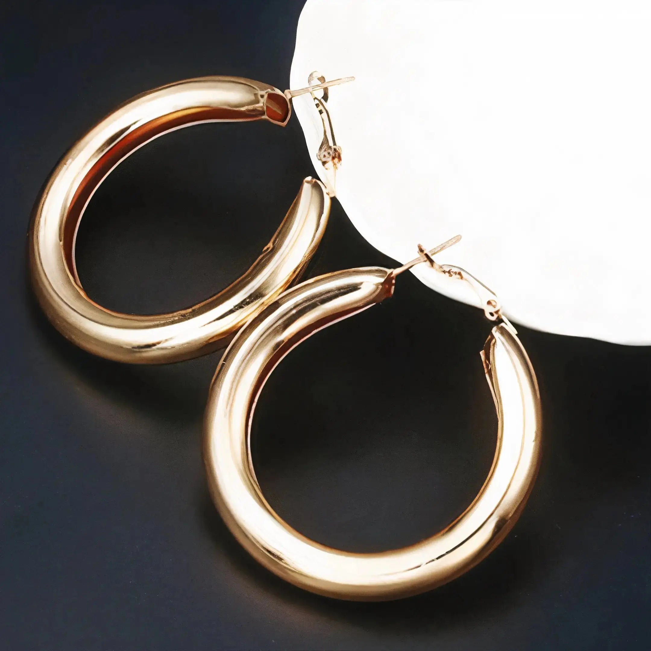 Aura Earrings TETAEA