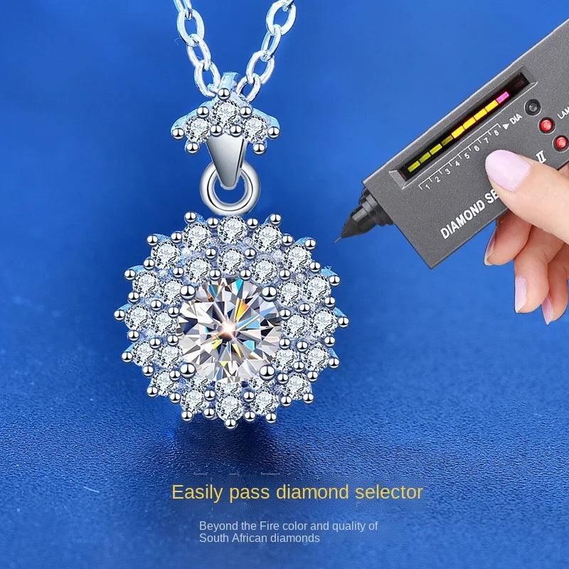 925 Silver 0.5 Carat Moissanite Necklace Classic Design Free Clavicle