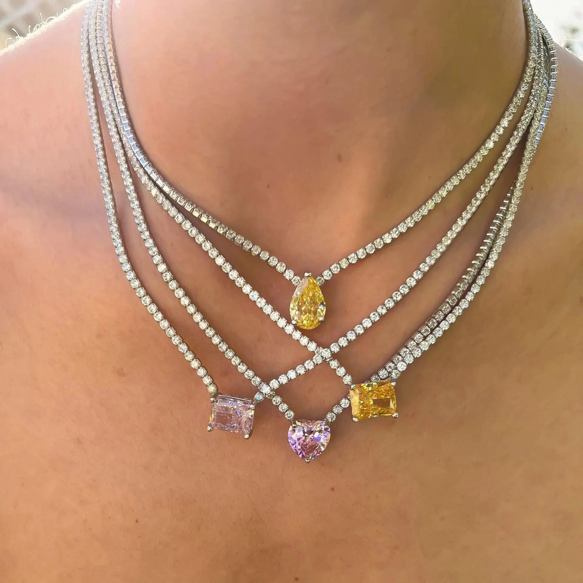 Luxury and sexy stainless steel necklace with zircon TETAEA