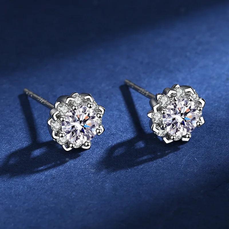 0.5 Carat Moissanite Diamond Earrings S925 Silver Inlaid Gemstone - TETAEA