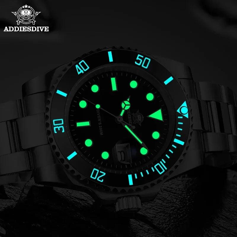 Luxury Steel Diving Quartz Watches 200m Waterproof Watch Super Luminous Relogio Masculino Classic Wristwatch