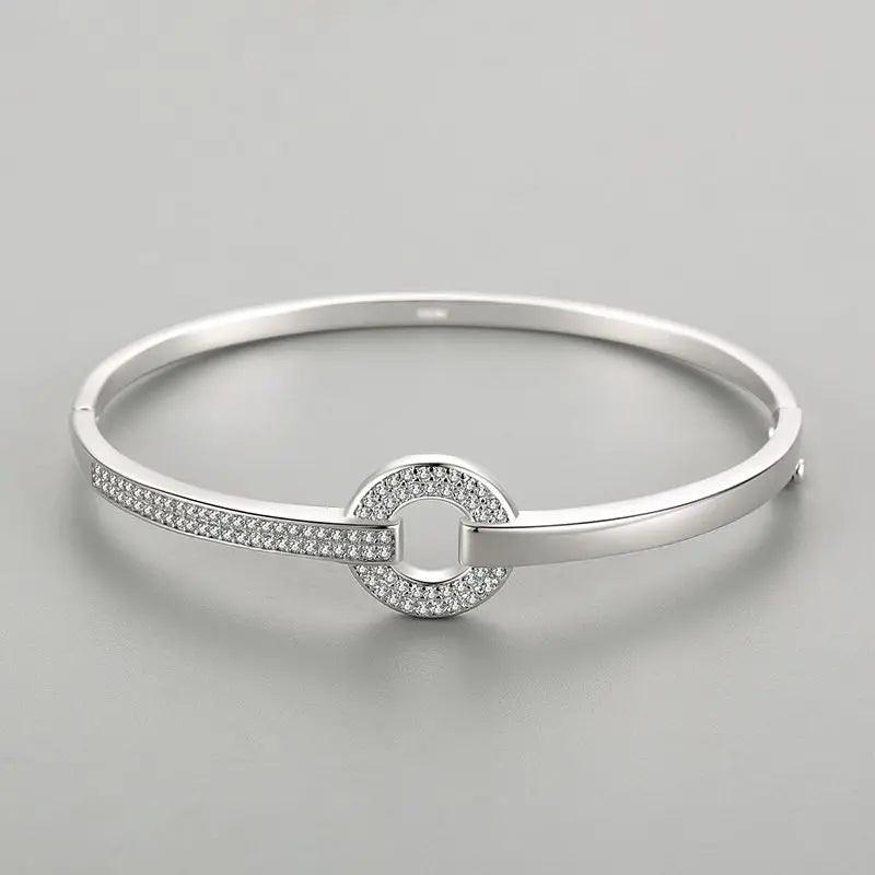 Romantic and cute 925 silver women's bracelet plated with love