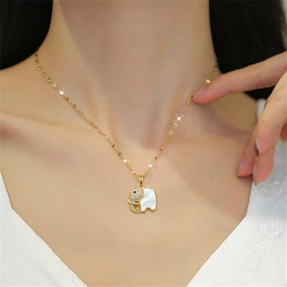 High Quality Luxury Elephant Zircon Necklace