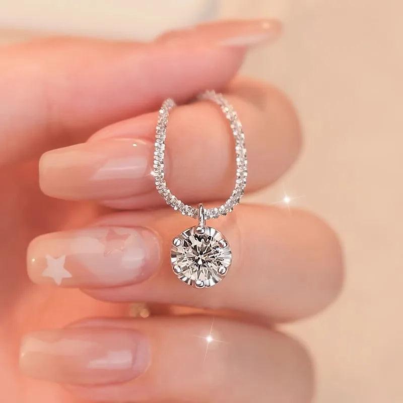 1 to 2 carats of extremely brilliant diamond moissanite pendant