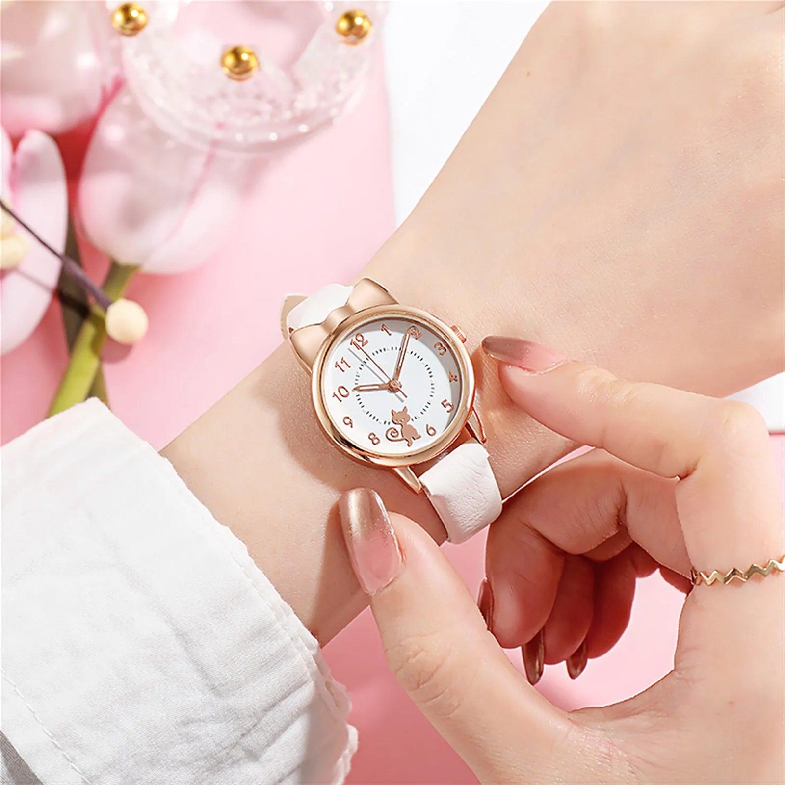 Cute cat quartz watch