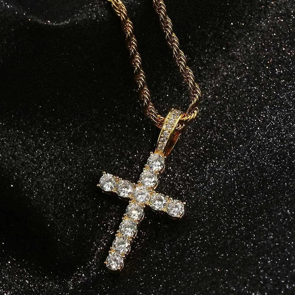 Men's D Color Moissanite Cross Pendant Necklace S925 Silver Shiny Diamond