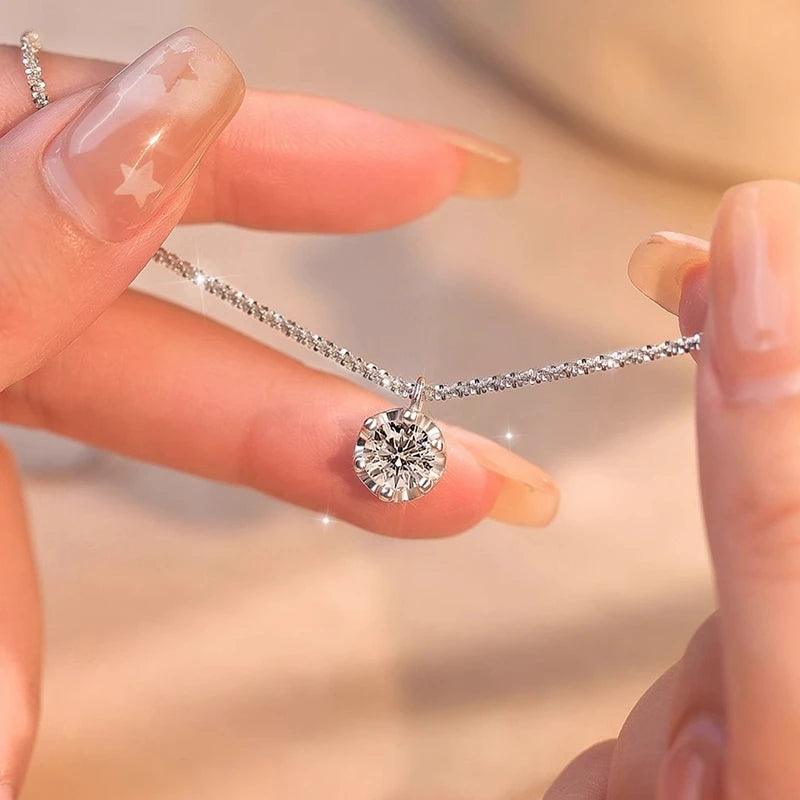 1 to 2 carats of extremely brilliant diamond moissanite pendant