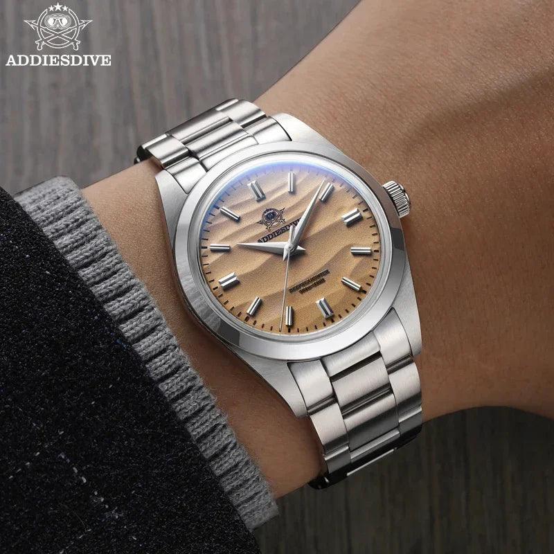 Elegant Stainless Steel Quartz Watch With Glass Jar Cover