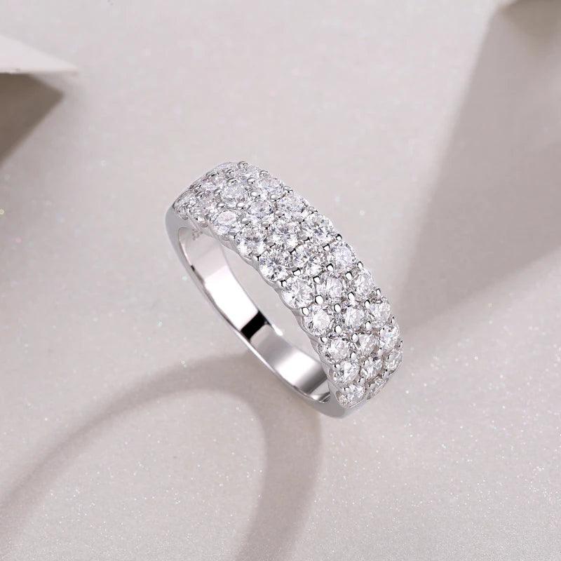 Luxury S925 Sterling Silver Ring Moissanite