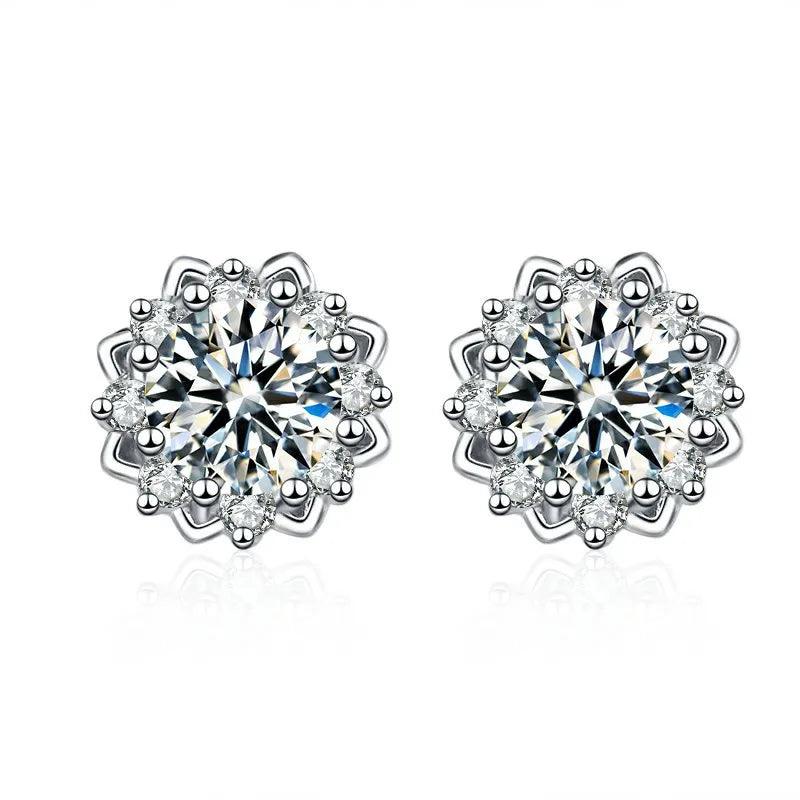 0.5 Carat Moissanite Diamond Earrings S925 Silver Inlaid Gemstone - TETAEA